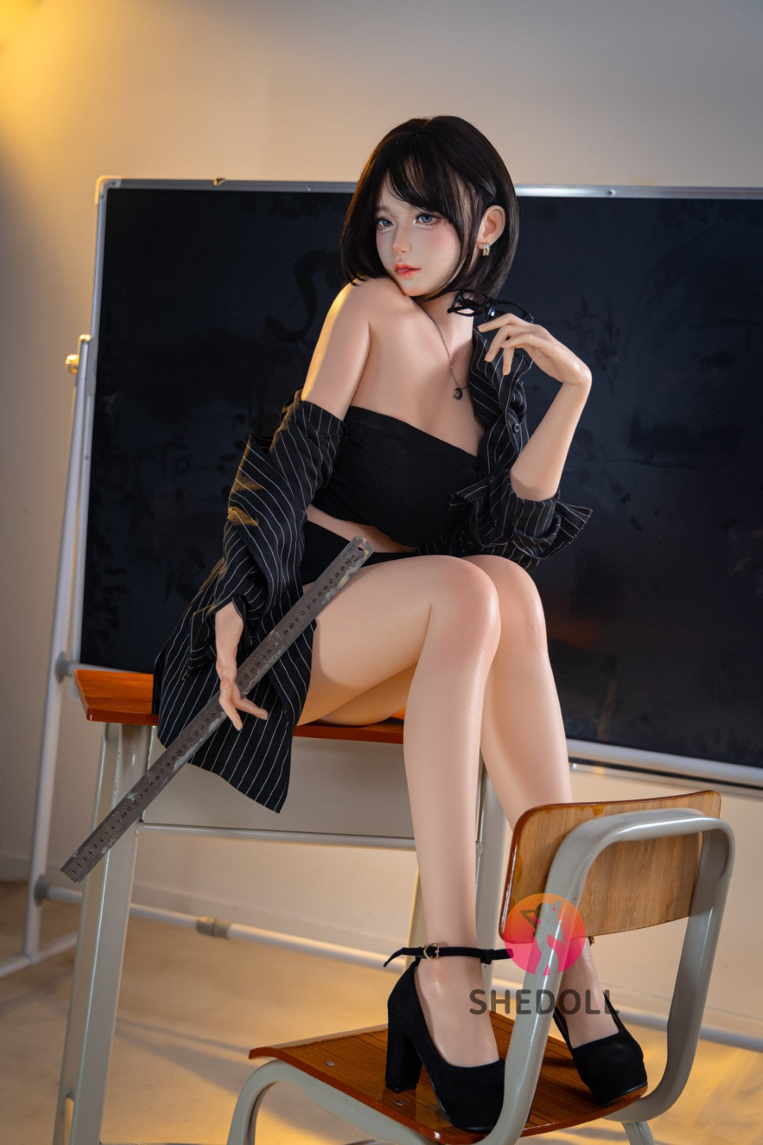 Lina sexdukke (SHEDOLL 152 cm A-cup #SH200 2.0 silikone)