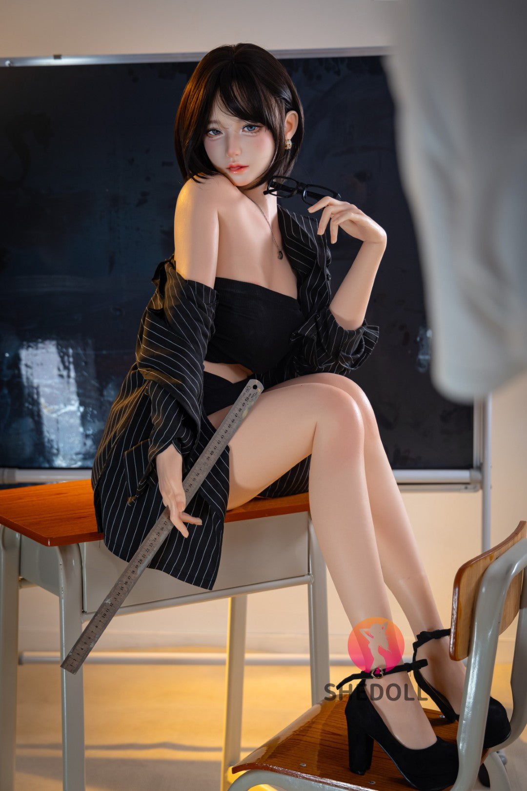 Lina sexdukke (SHEDOLL 152 cm a-cup #SH200 2.0 silikone)