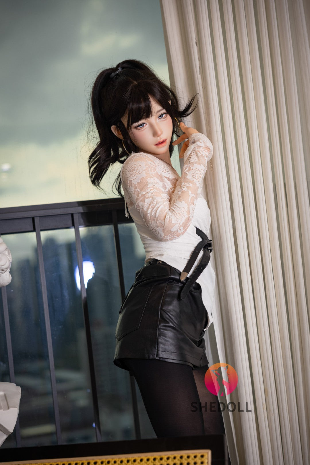 Lina sexdukke (SHEDOLL 152 cm A-cup #SH202 2.0 silikone)