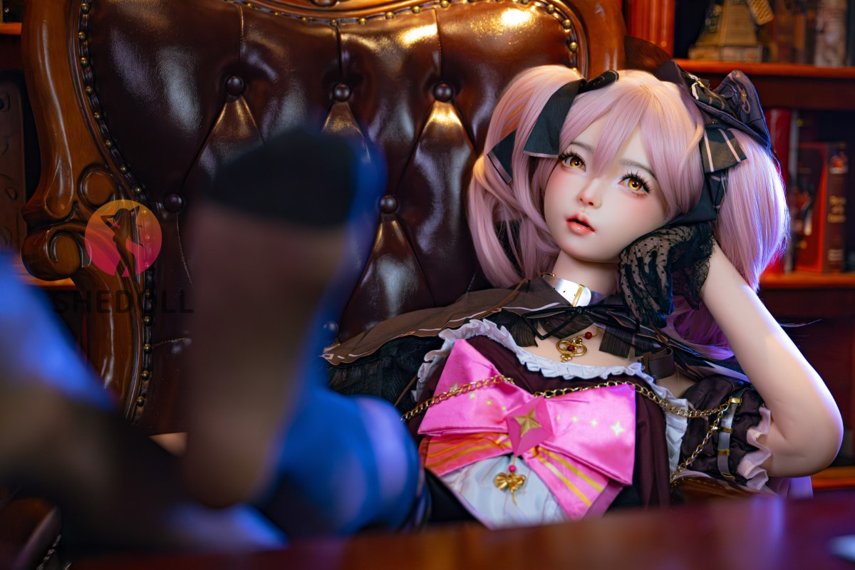 Sandet sexdukke (SHEDOLL 152 cm A-cup #SH216 2.0 silikone)