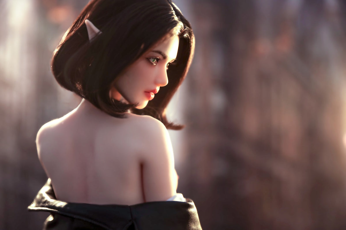 Arwen sexdukke (Climax Doll Mini 60 cm C-cup silikone)