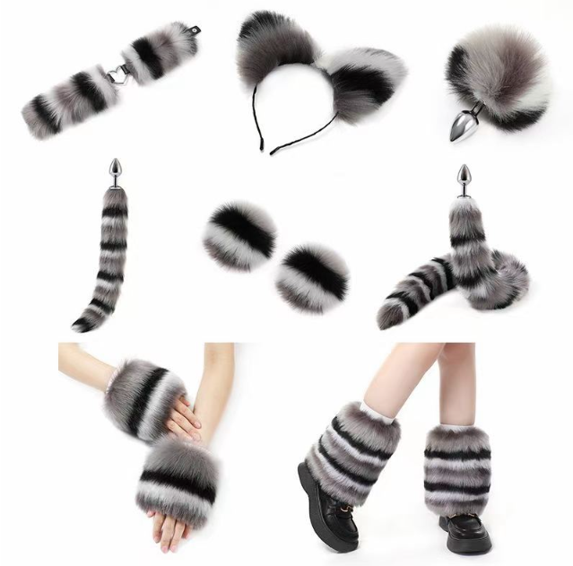 Furry outfit i farverig pels (sæt med 11 dele)