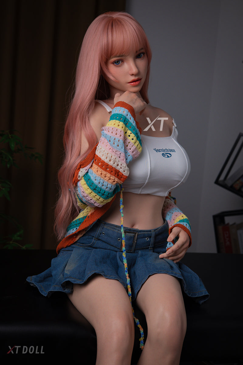 Sophia sexdukke (XT Doll 165 cm E-cup #XT-5 silikone)