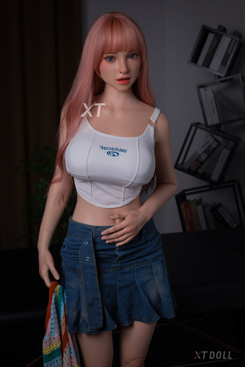 Sophia sexdukke (XT Doll 165 cm E-cup #XT-5 silikone)