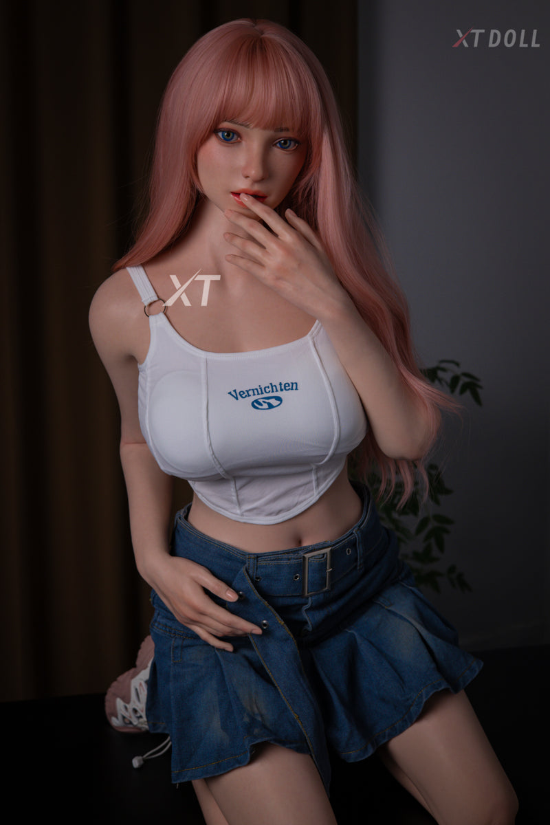 Sophia sexdukke (XT Doll 165 cm E-cup #XT-5 silikone)