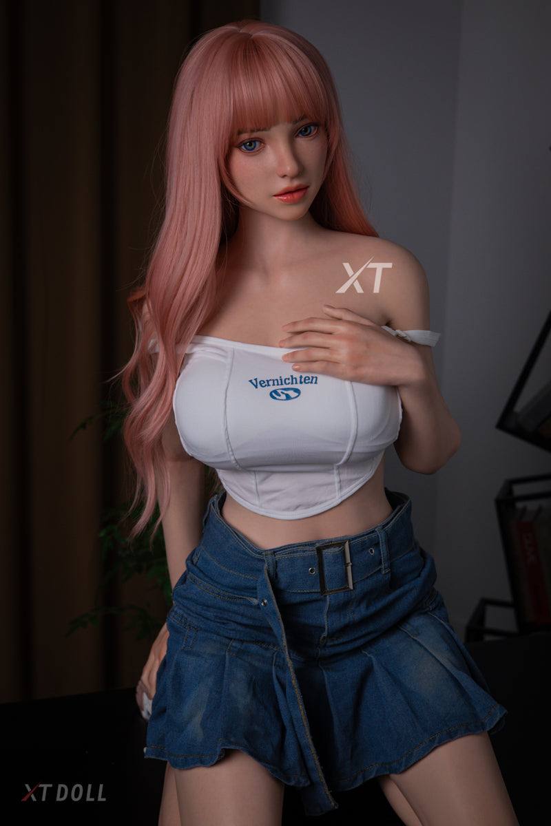 Sophia sexdukke (XT Doll 165 cm E-cup #XT-5 silikone)