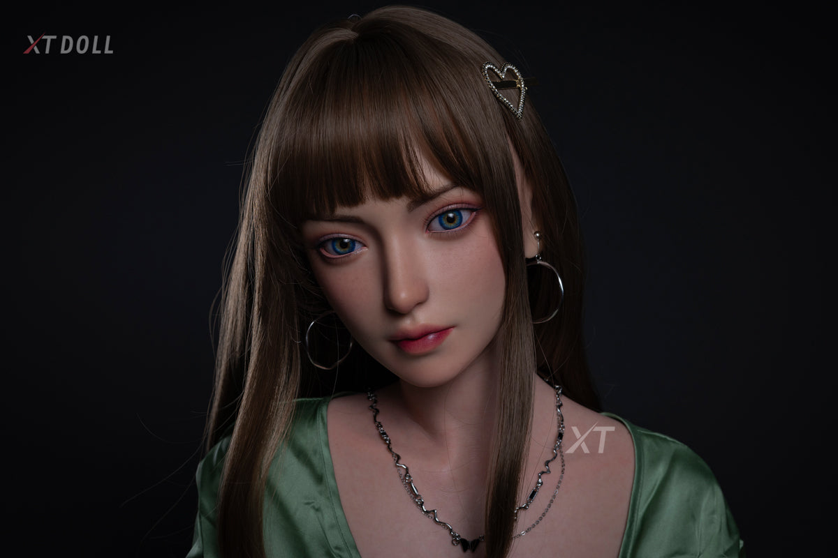 Flora sexdukke (XT Doll 164 cm c-cup #XT-S1-B silikone)