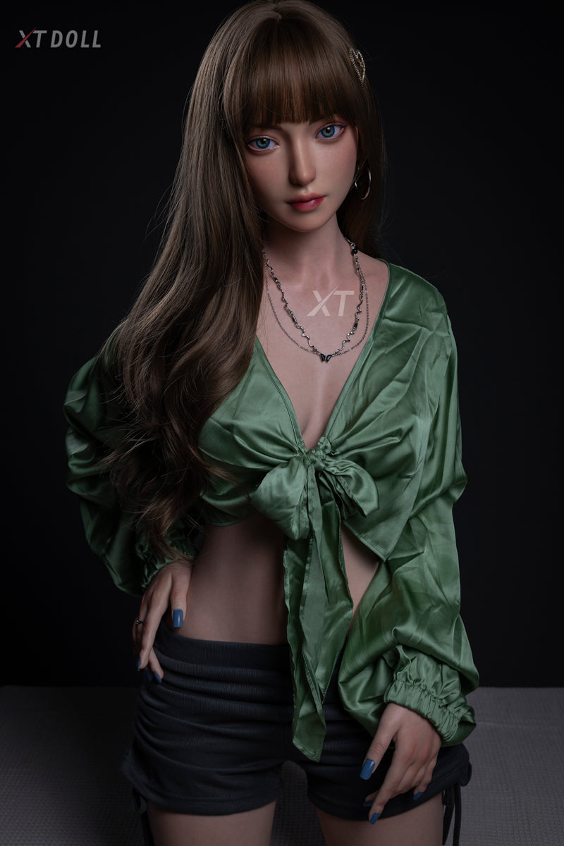 Flora sexdukke (XT Doll 164 cm c-cup #XT-S1-B silikone)