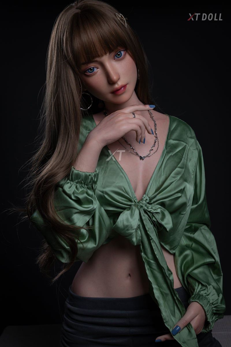 Flora sexdukke (XT Doll 164 cm c-cup #XT-S1-B silikone)