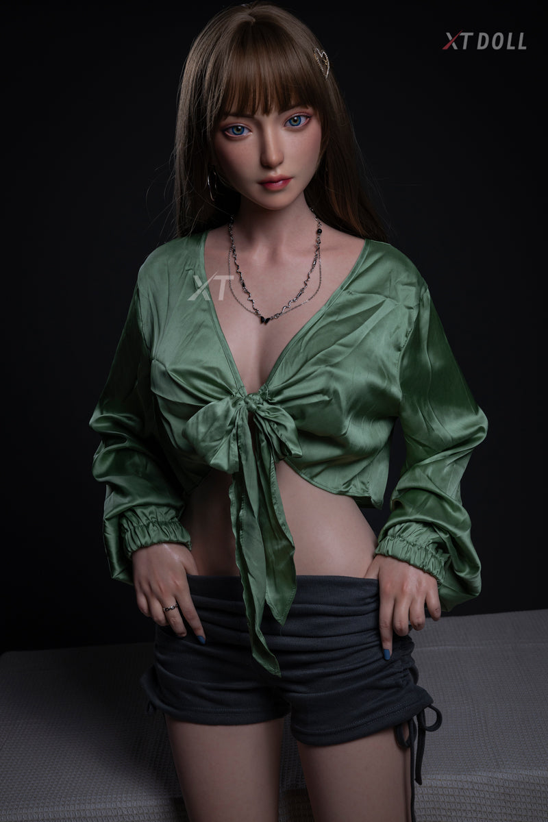 Flora sexdukke (XT Doll 164 cm c-cup #XT-S1-B silikone)
