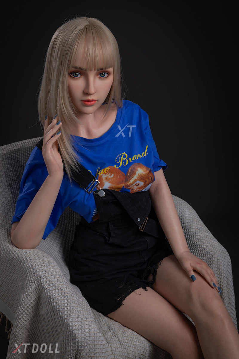 Lisa sexdukke (XT Doll 164 cm C-cup #XT-23 silikone)