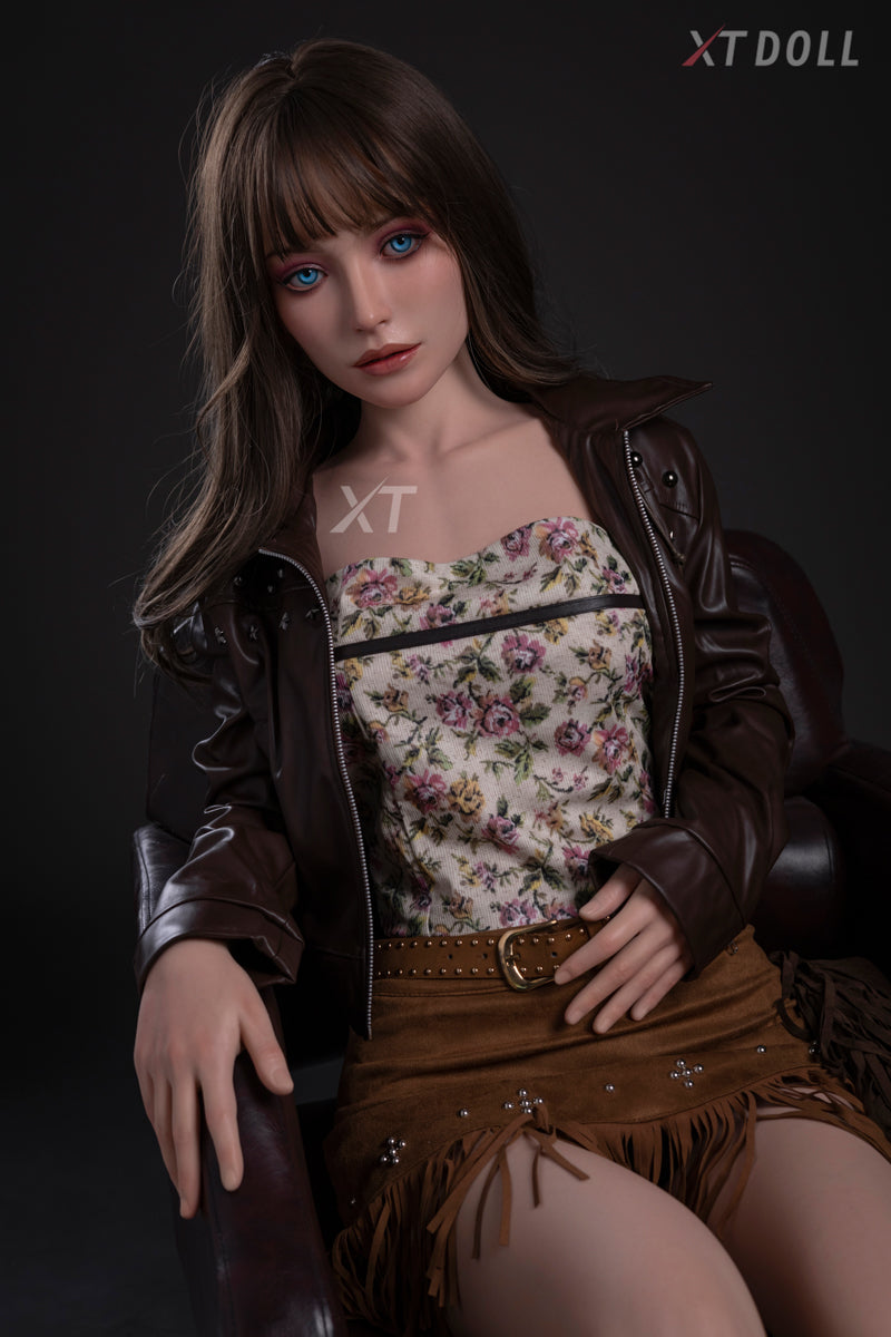 Carey sexdukke (XT Doll 161 cm B-cup #XT-2-C silikone)