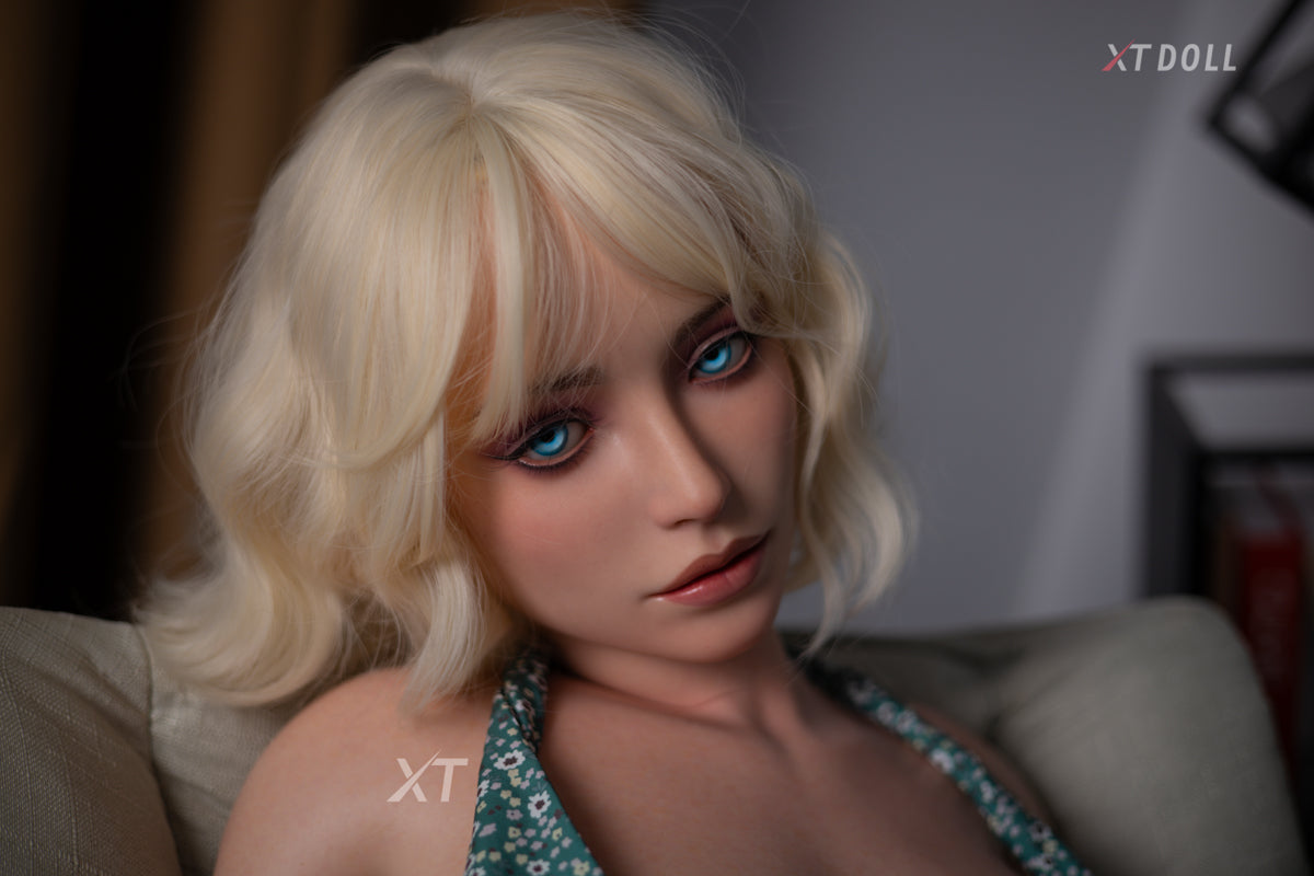 Carey sexdukke (XT Doll 160 cm H-cup #XT-2-C silikone)