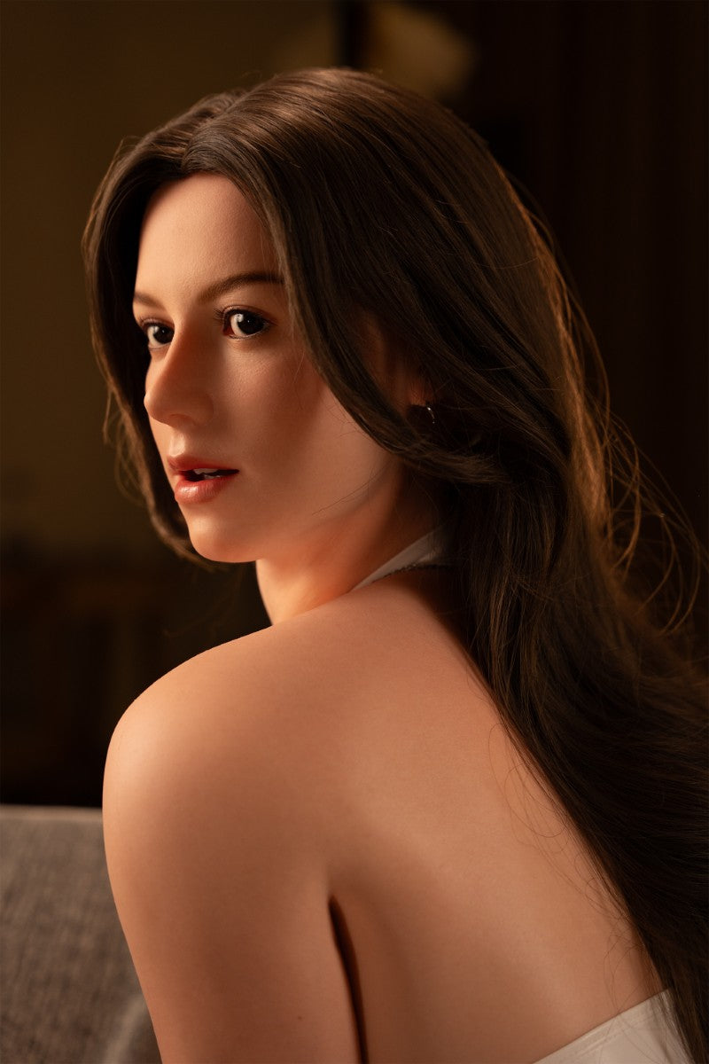 Gwen sexdukke (Zelex 161 cm D-cup ZFE01-1 Fusion silikone)