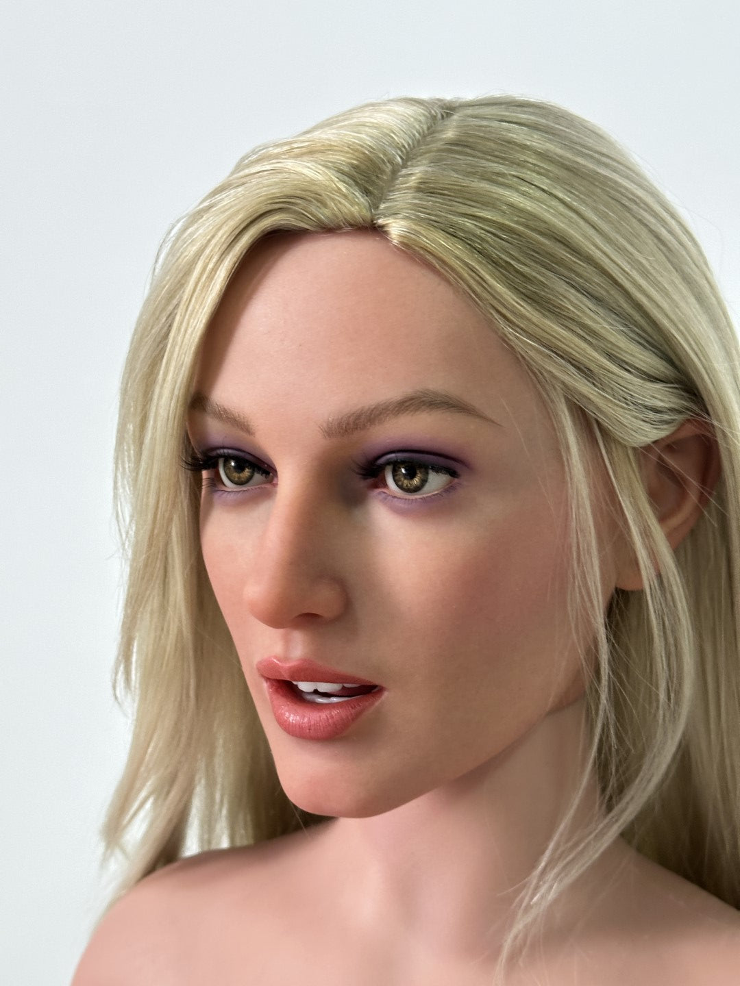 Hilma sexdukke (Zelex 165 cm d-cup ZXE214-2 SLE silikone)