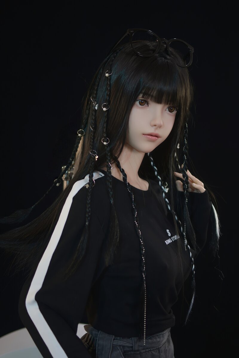 Xiaolu sexdukke (FUDoll 150cm B-cup silikone)