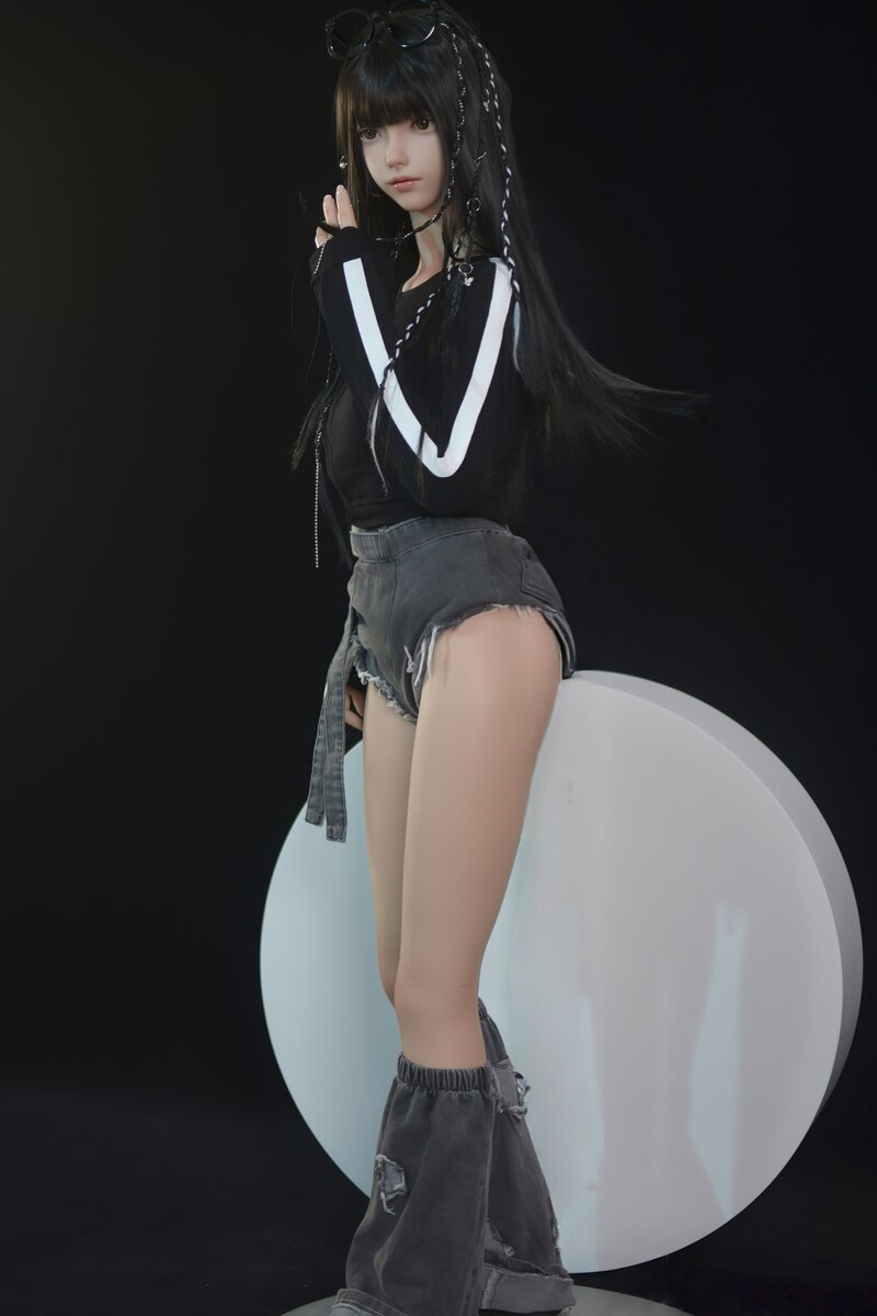 Xiaolu sexdukke (FUDoll 150cm B-cup silikone)