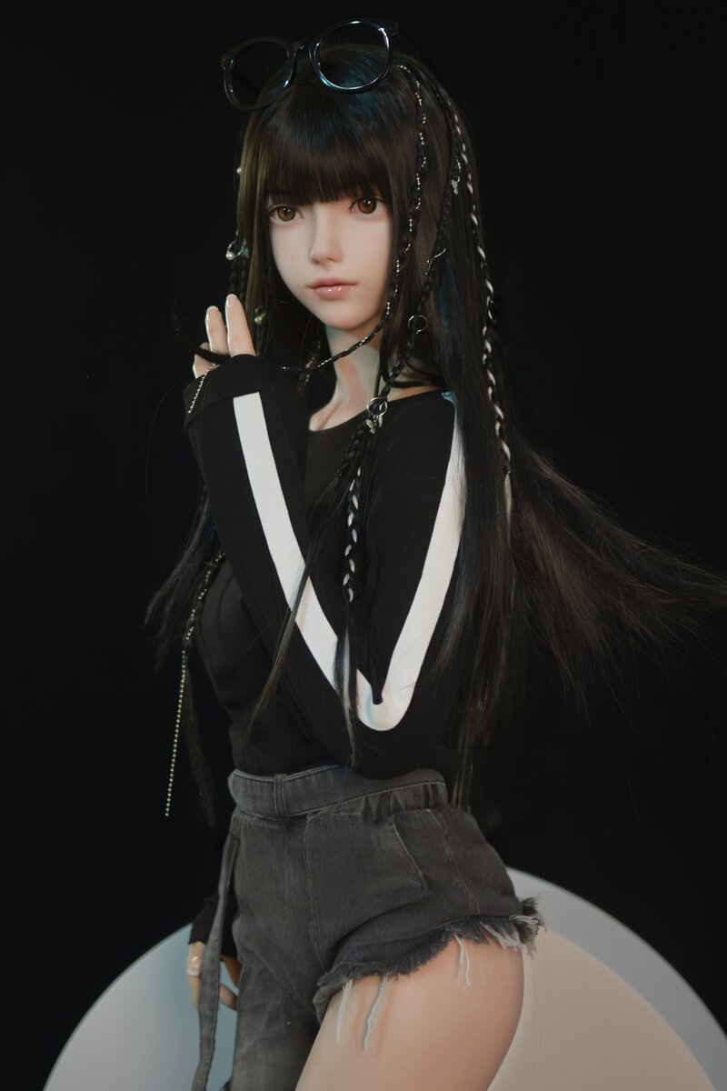 Xiaolu sexdukke (FUDoll 150cm B-cup silikone)