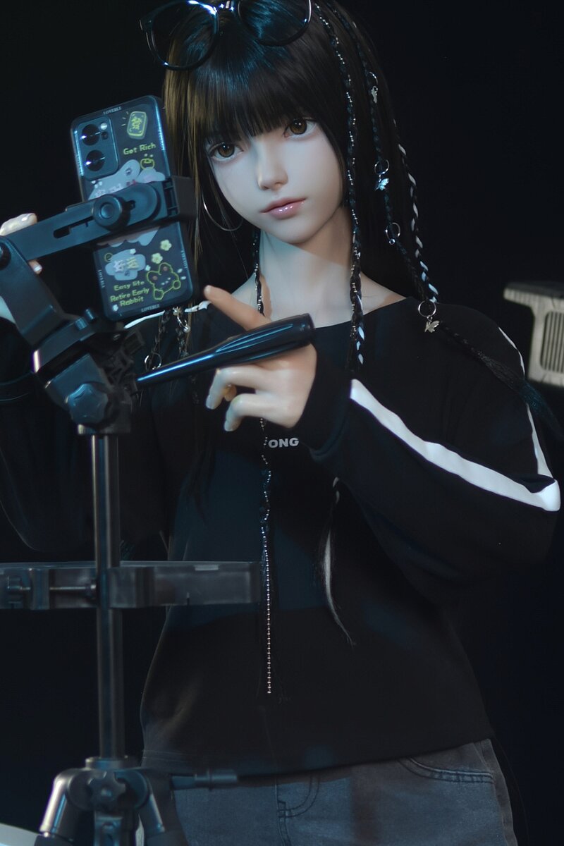 Xiaolu sexdukke (FUDoll 150cm B-cup silikone)