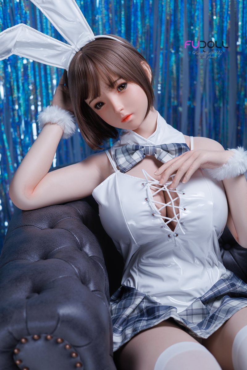 Levi sexdukke (FUDoll 153cm I-cup silikone)