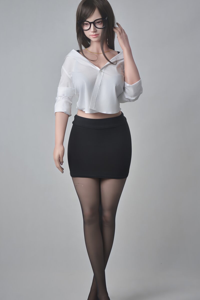 Zhang Qin sexdukke (FUDoll 165 cm F-cup silikone)