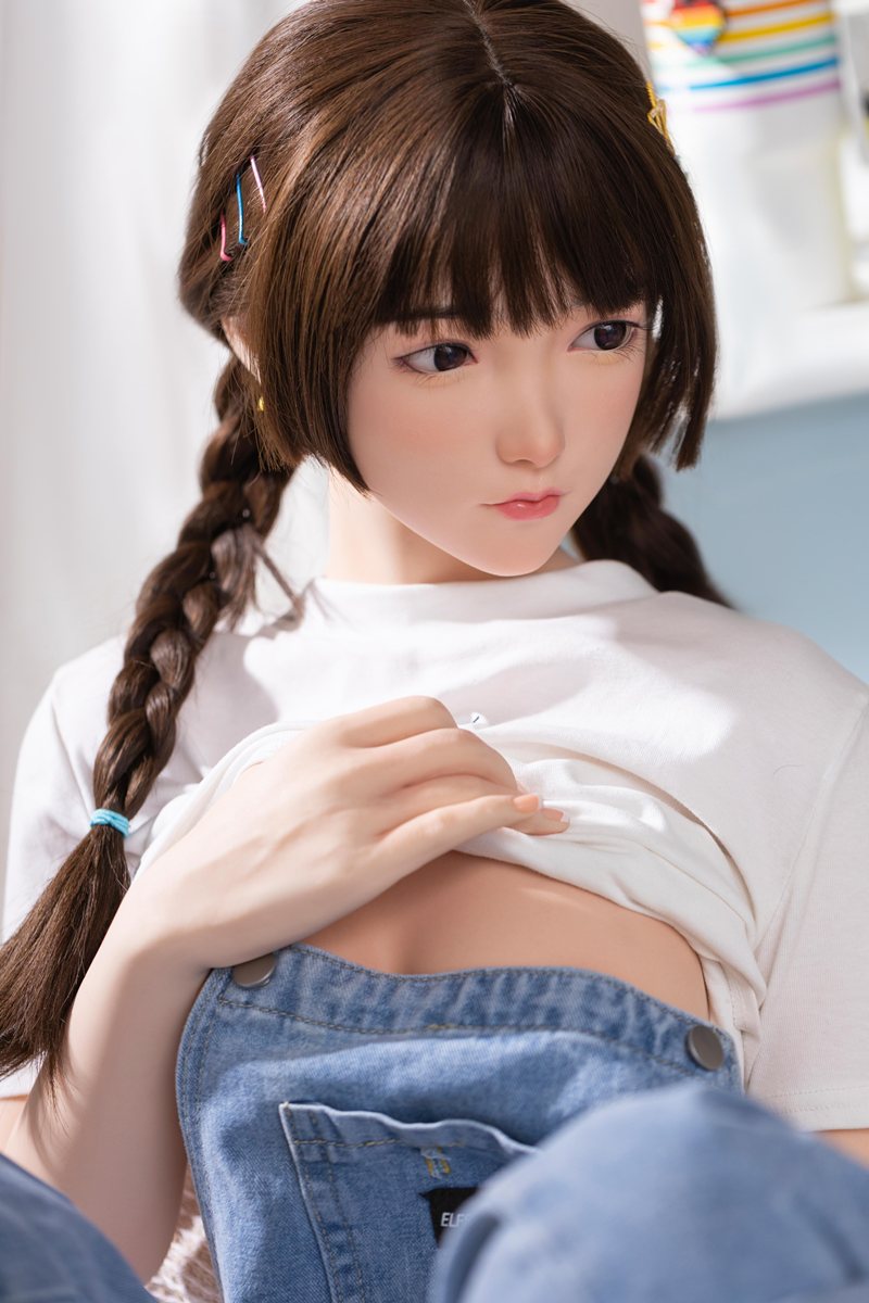 Nailuo sexdukke (FUDoll 150cm B-cup #J022 silikone)