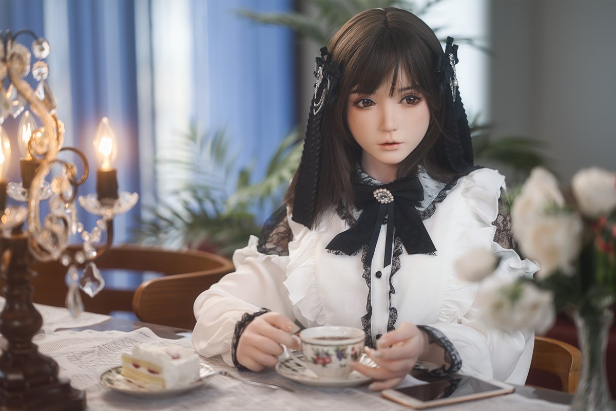 Xiaolan sexdukke (FUDoll 150cm B-cup #J019 silikone)