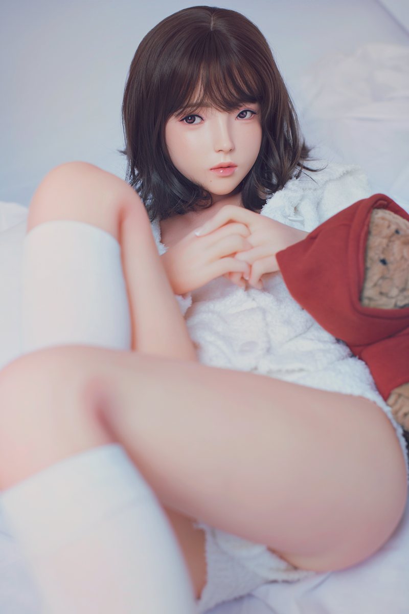 Miyuki sexdukke (FUDoll 150cm B-cup #J014 TPE+silikone)