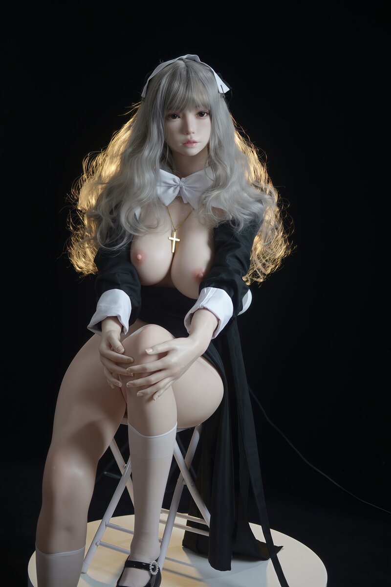 Naiai sexdukke (FUDoll 169 cm D-cup silikone)