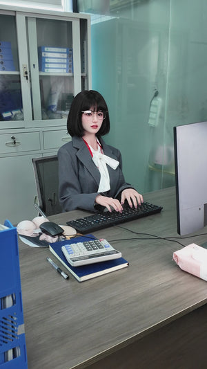 Shizukawa Yuri sexdukke (TOP CYDOLL 168 cm f-cup TPE+silikone)