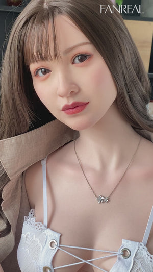 Josie sexdukke (FanReal Doll 162 cm C-cup silikone)