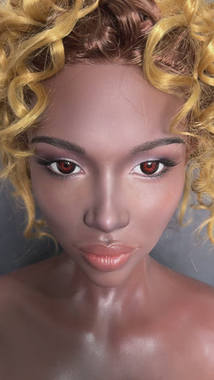 Takiyah sexdukke (Starpery 169 cm c-cup TPE+silikone)