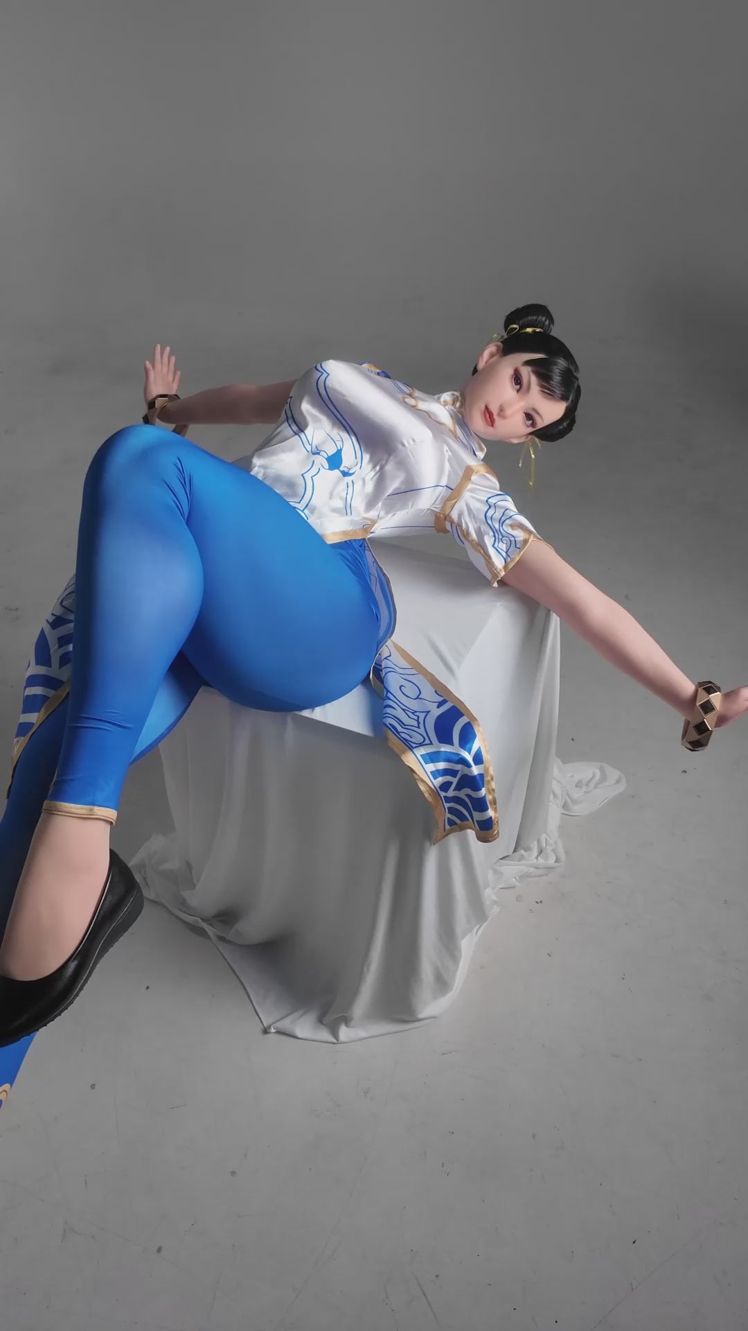 Chun Li sexdukke (Game Lady 169 cm F-cup nr. 33-1 silikone)