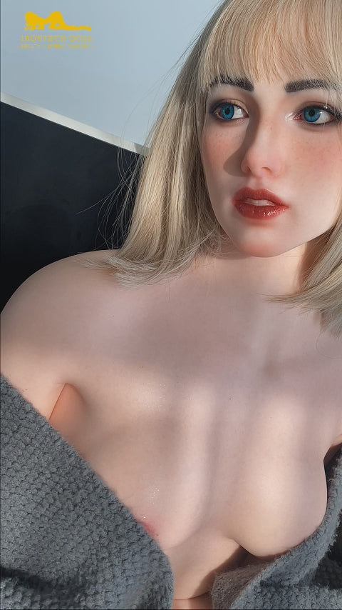 Molly sexdukke (Irontech Doll 162 cm B-cup S44 silikone)
