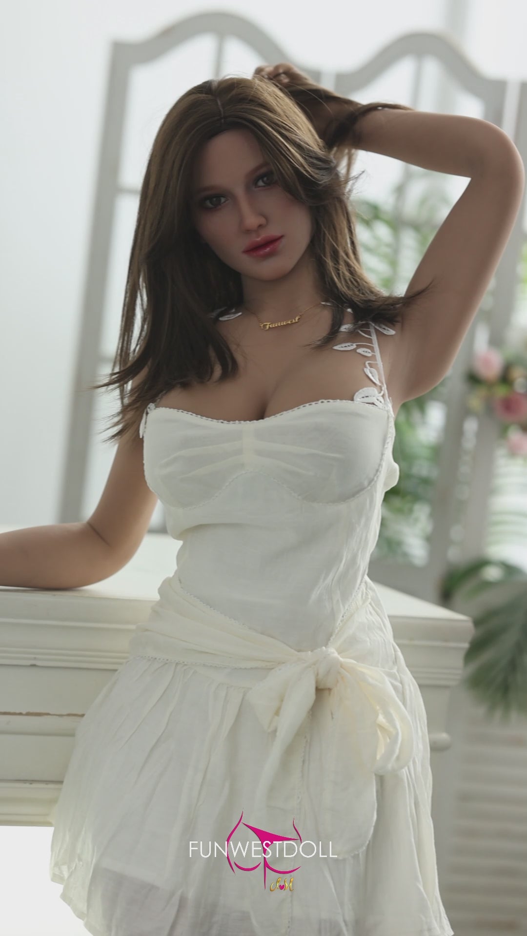 Skylar sexdukke (FunWest Doll 157 cm G-cup #044 TPE)