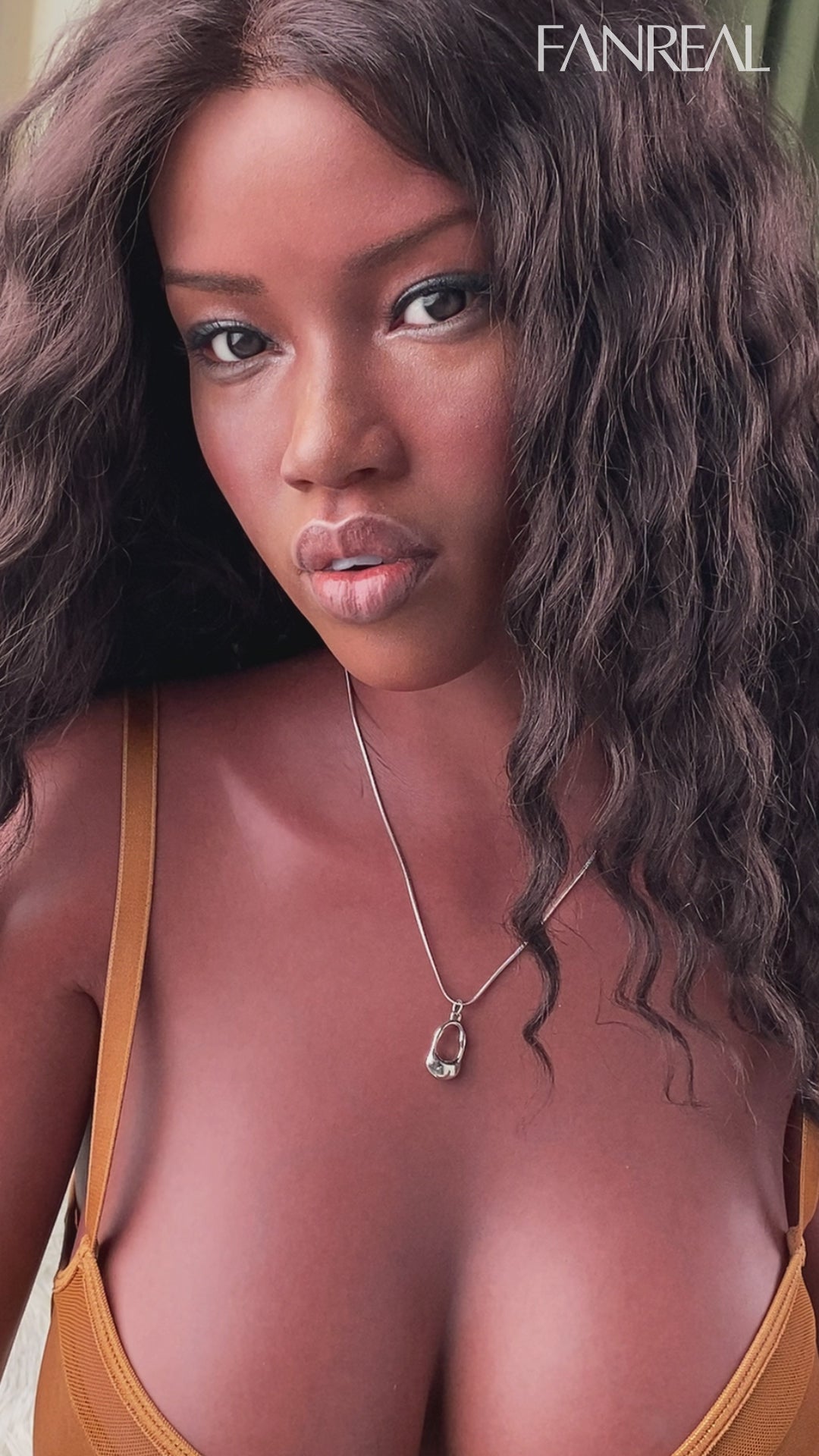 Ellie sexdukke (FanReal Doll 165 cm D-cup silikone)