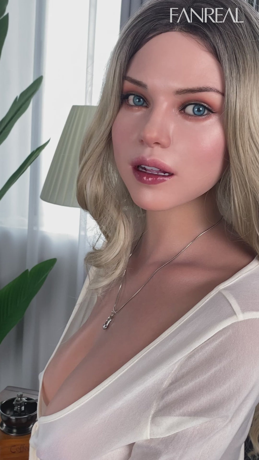 Carlee sexdukke (FanReal Doll 170 cm g-cup silikone)