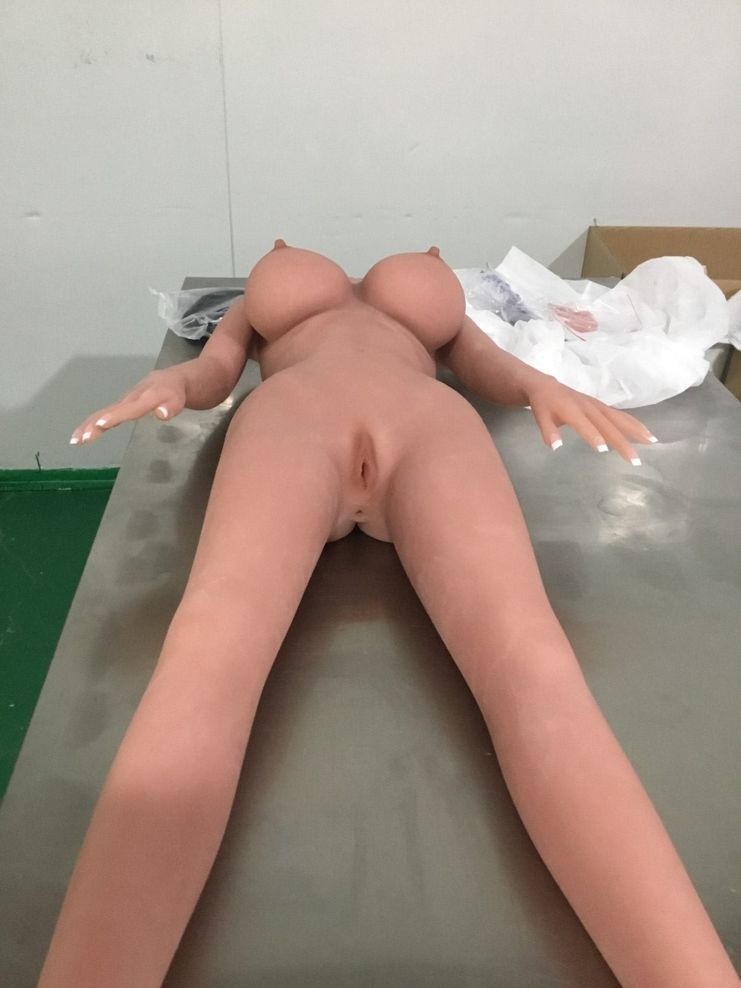 Zoe sexdukke (Aibei Doll 140 cm J-cup TPE)