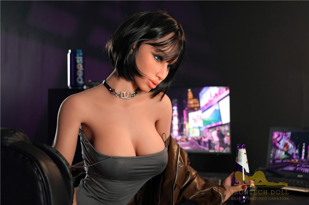 Zara sexdukke (Irontech Doll 167 cm f-cup #103 TPE)