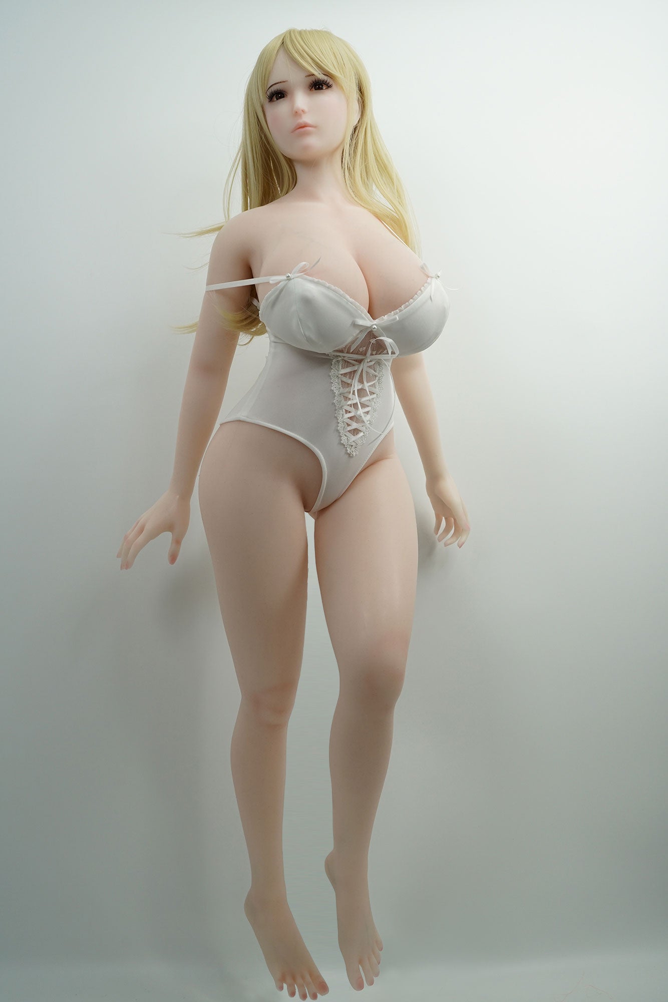 Mai sexdukke (Piper Doll 100 cm j-cup silikone)