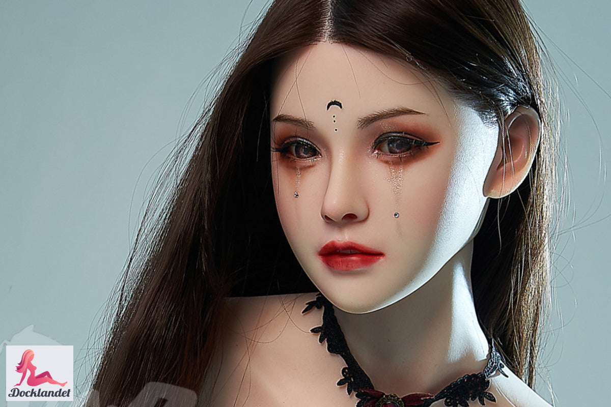 Samara sexdukke (WM-Doll 164 cm d-cup Silikone nr. 20)