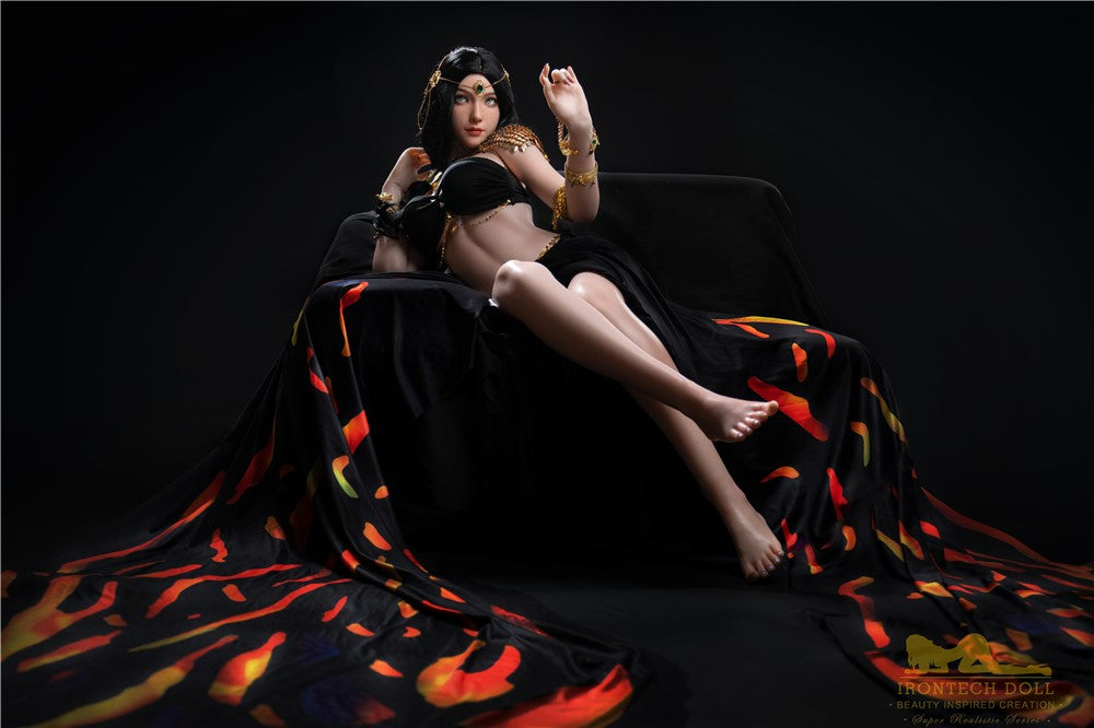 Kitty sexdukke (Irontech Doll 166 cm C-cup P32 silikone)