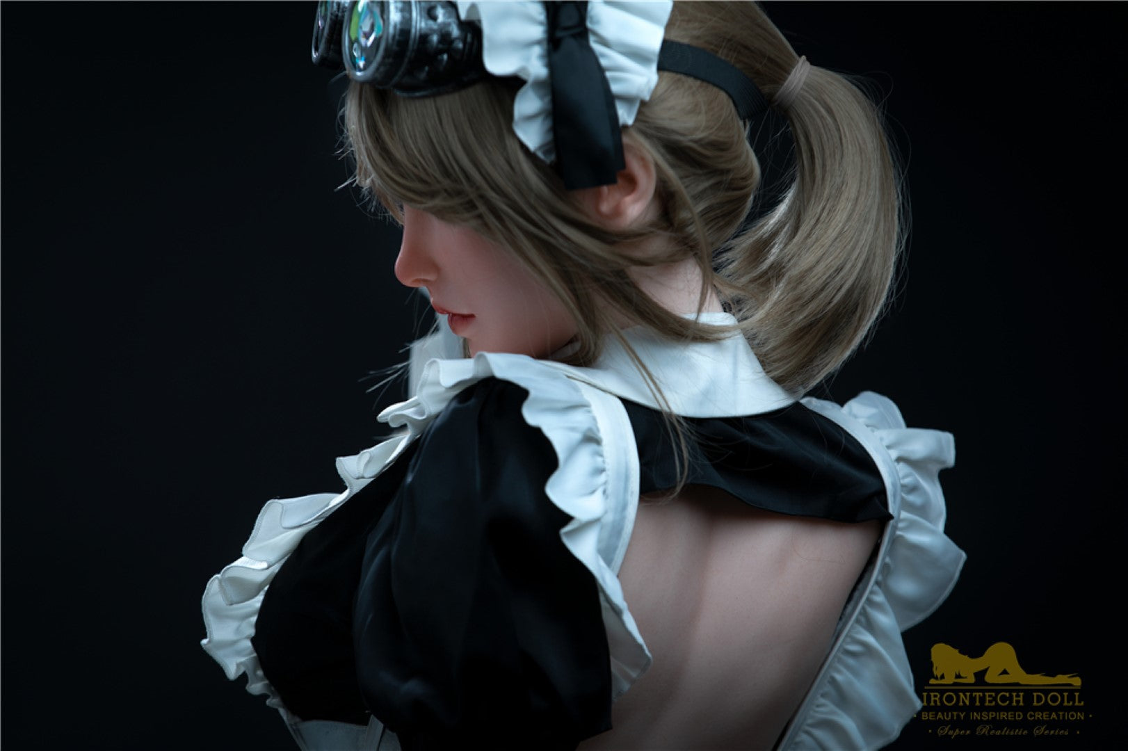 Cynthia sexdukke (Irontech Doll 165 cm f-cup S15 silikone)