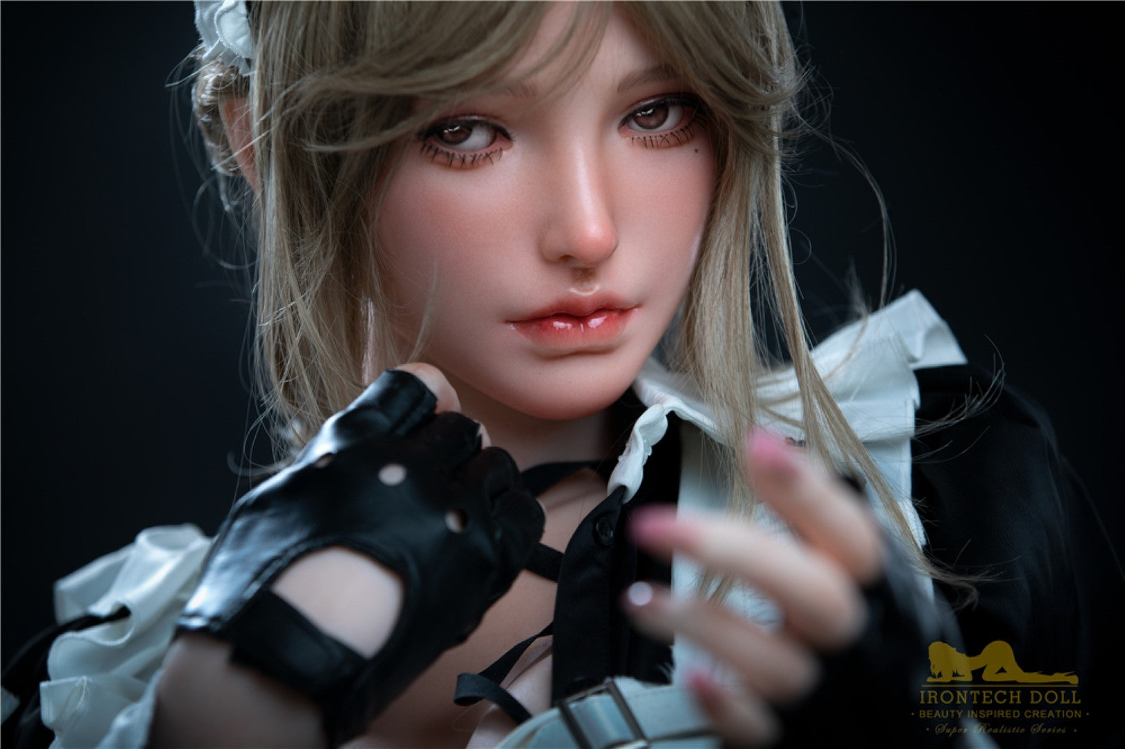 Cynthia sexdukke (Irontech Doll 165 cm f-cup S15 silikone)
