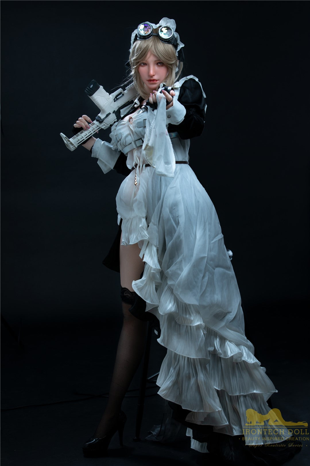 Cynthia sexdukke (Irontech Doll 165 cm f-cup S15 silikone)