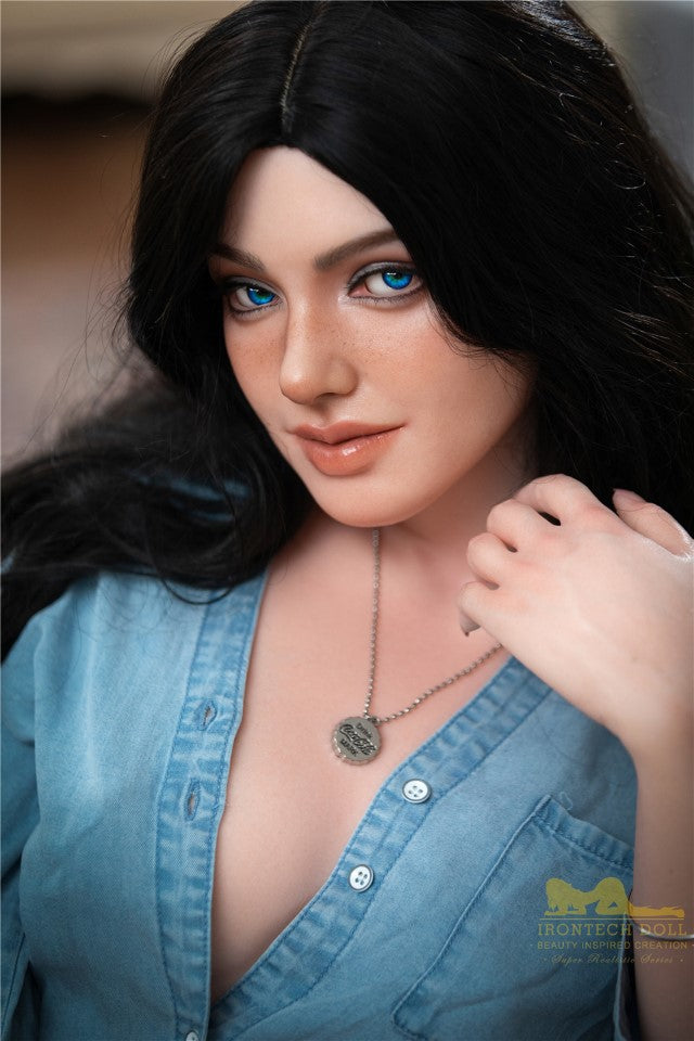 Marley sexdukke (Irontech Doll 152 cm a-cup S27 silikone)