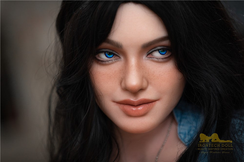 Marley sexdukke (Irontech Doll 152 cm a-cup S27 silikone)