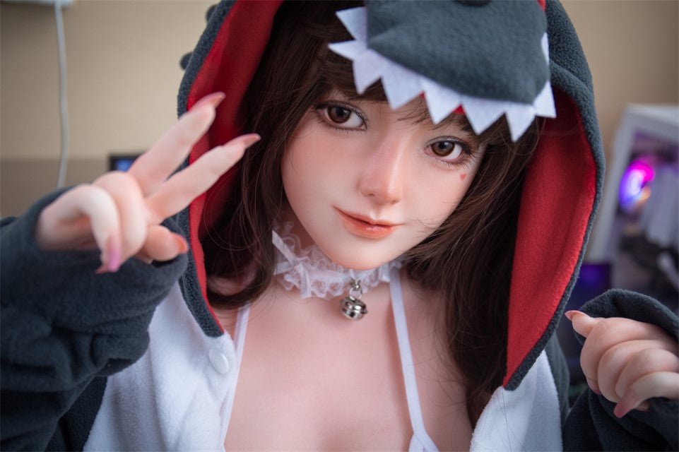 Aona sexdukke (Irontech Doll 148 cm c-cup G3 silikone)