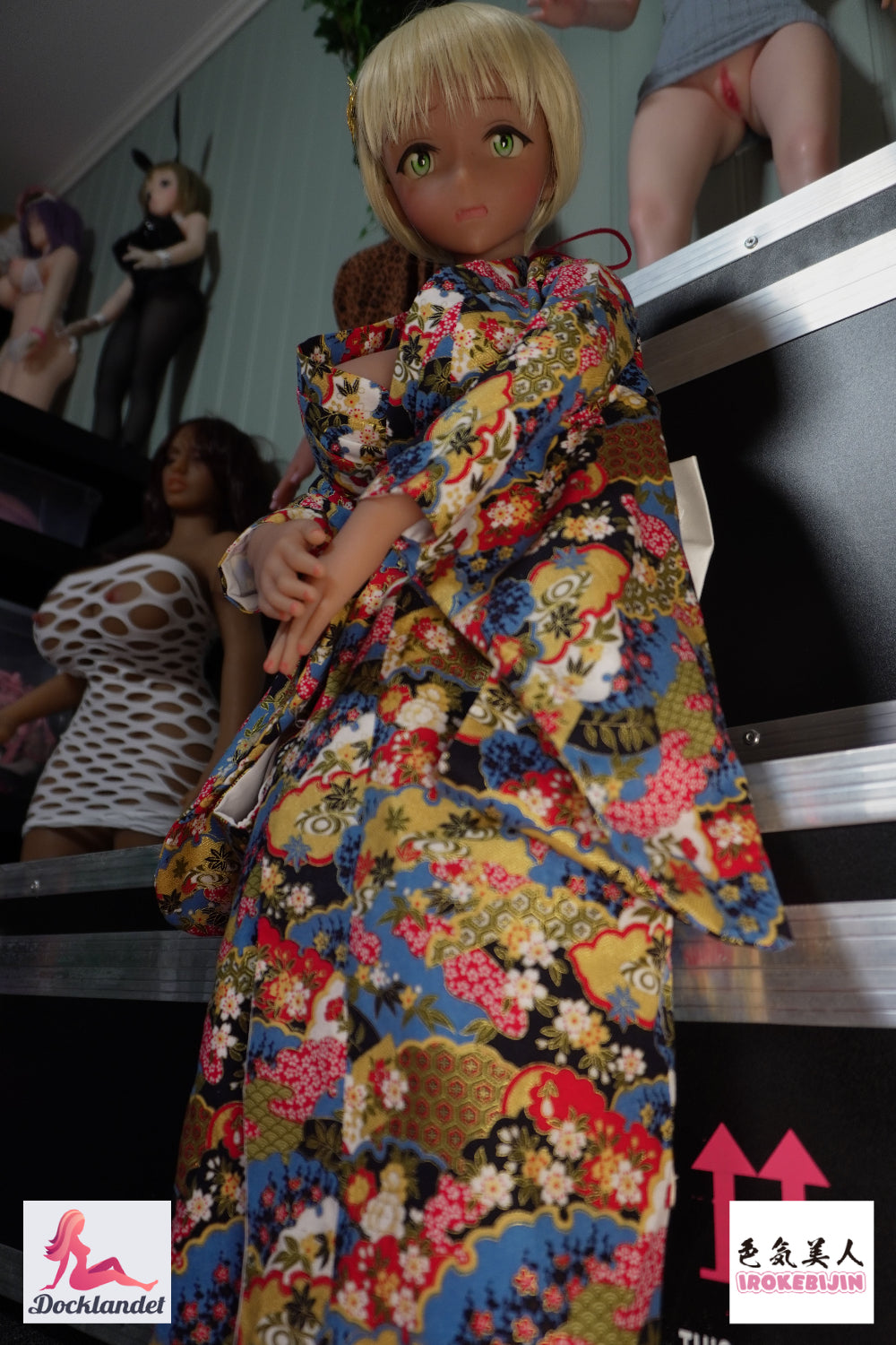 Shiori sexdukke (Irokebijin 80 cm F-cup TPE) EXPRESS