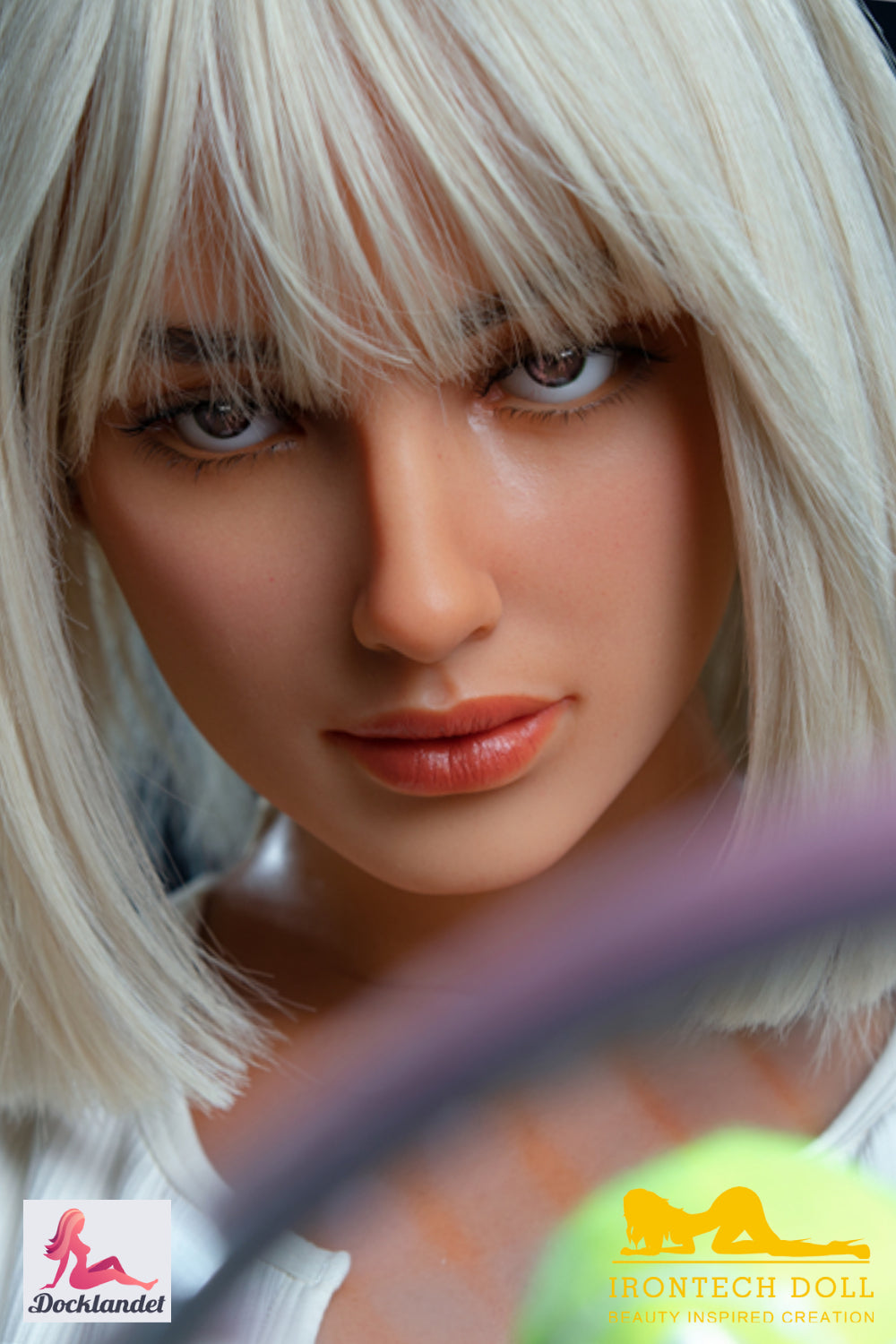Steffi sexdukke (Irontech Doll 164 cm e-cup S17 silikone)